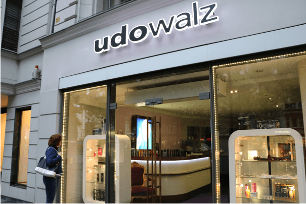 Der 30 Jahre alte Flagship-Store am Kufürstendamm 29 in Berlin Charlottenburg ist Udo Walz (71) nicht mehr groß genug, ein neuer soll dazukommen Foto: Kurt Schmidt