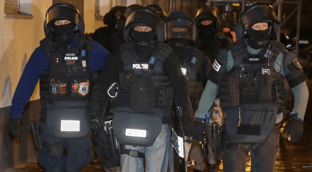 Gestern wurde das SEK zur Festnahme eines Intentensivtäters (19) nach Neukölln gerufen. (Foto: SEK-Einsatz.de)