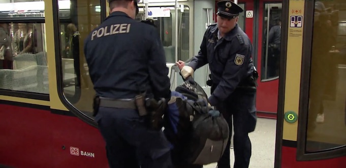Darum lieben Taschendiebe die Berliner S-Bahnen