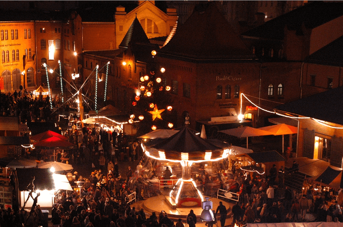 Lucia Weihnachtsmarkt in der Kulturbrauerei, Berlin-Prenzlauer Berg. (Pressefoto: Jochen Loch)