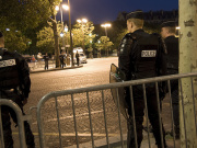 Die Polizei sperrte die Rue de la Goutte d'Or im 18. Stadtbezirk, in der sich das Polizeirevier befindet, weiträumig ab und stellte den Verkehr der Pariser Metro auf zwei Linien abschnittsweise vorübergehend ein. (Foto: flickr/ Pablo Ibañez)