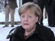 Merkel: „Wie soll ich an den Seegrenzen Zäune errichten?“ Angela Merkel „Wie soll ich an den Seegrenzen Zäune errichten?“