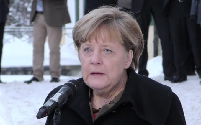 Angela Merkel „Wie soll ich an den Seegrenzen Zäune errichten?“