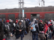 Balkanstaat bringen Flüchtlinge im Zug direkt nach Deutschland
