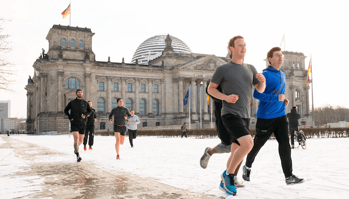 Facebook-Chef Mark Zuckerberg genießt den Berlin-Besuch