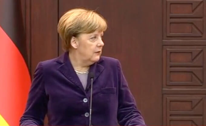 Merkel führt eine Herrschaft des Unrechts