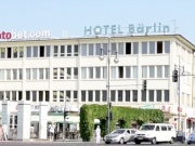 Nur zwei kleine Hotels für Migranten