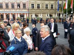 Bundespräsident Joachim Gauck - hier bei einem Besuch in Thüringen im September 2015 - wurde im sächsischen Bautzen als „Volksverräter“ beschimpft und mit Buhrufen empfangen. (Foto: flickr/Michael Panse)