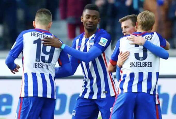 Hertha Spieler beim Torjubel gegen Ingolstadt