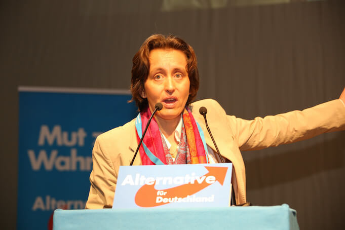 Die Berliner AfD-Vorsitzende Beatrix von Storch steht aufgrund anhaltender Morddrohungen unter Polizeischutz. (Foto: flickr/Metropolico.org)