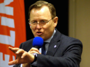 Ramelow zur Antifa: „Es kotzt mich an wie arrogant ihr seid“ Thüringens Ministerpräsident Bodo Ramelow (Die Linke) gerät aufgrund seiner Kritik an den Nazi-Methoden der Antifa zunehmend ins Visier der Linksradikalen. (Foto: flickr/DIE LINKE Sachsen-Anhalt)