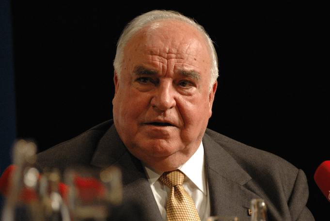 Helmut Kohl angela merkel viktor orban
