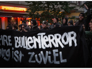 In der Rigaer Straße in Berlin-Friedrichshain kommt es immer häufiger zu Gewalttaten durch Linksextremisten. (Foto: flickr/Montecruz Foto)