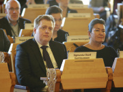 Tausende Isländer demonstrierten gegen ihren Ministerpräsidenten Sigmundur Gunnlaugsson und zwangen ihn so zum Rücktritt. (Foto: flickr/Stortinget)