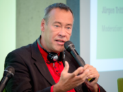 Behördenchef: „Im Osten fehlt es an politischer Bildung“ Thomas Krüger afd