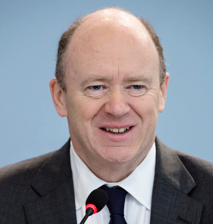 Ab 19. Mai 2016 alleiniger Chef der Deutschen Bank: der Brite John Cryan, 55 (Foto: Deutsche Bank Jahrespressekonferenz 2016/Mario Andreya)