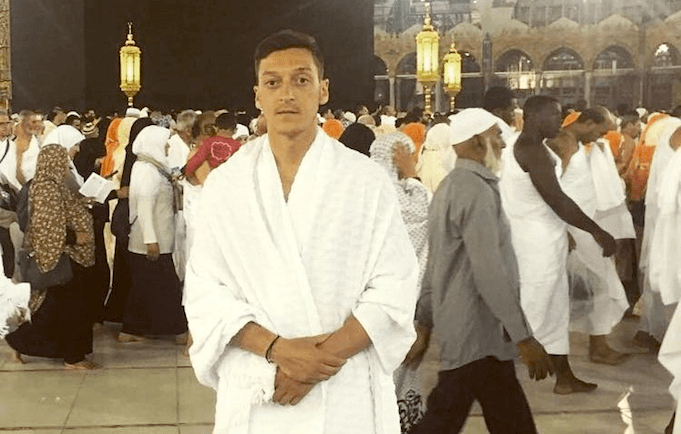 Mesut Özil nach Mekka gepilgert