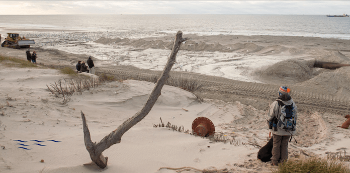 Mit Sandaufspülungen aus der Nordsee versucht Schleswig-Holstein die Ferieninsel Sylt zu retten - eine Sisiphusarbeit, denn Sturmfluten haben die Südspitze der Insel in 60 Jahren bereits halbiert (Foto: LKN.SH)