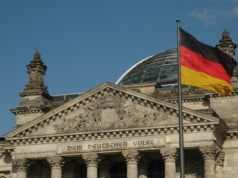 Bundestag verurteilt Völkermord der Türkei an den Armeniern Der deutsche Bundestag hat die Massaker des osmanischen Reiches an den Armeniern aus dem Jahr 1915 in einer Resolution fast einstimmig als „Völkermord“ eingestuft. (Foto: flickr/ Herman)