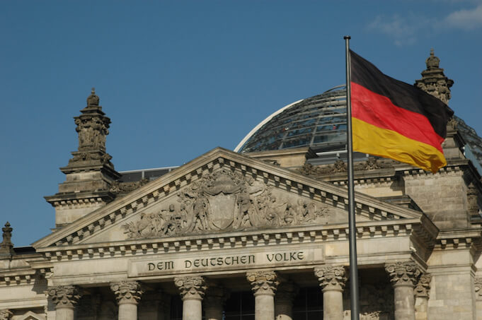 Der Bundestag hat die Massaker des osmanischen Reiches an den Armeniern aus dem Jahr 1915 in einer Resolution fast einstimmig als „Völkermord“ eingestuft. (Foto: flickr/ <a href="https://www.flickr.com/photos/barcoder/4551637896/in/photolist-7Wdkns-sxqToU-ts6DBh-7e882E-7nyoij-cpDJiA-cpDFFJ-HqmV1-7e88d5-HqqeK-6KrYod-a6WHgT-5oc5QP-a6ZAiQ-5oc42n-k4BAU-gJFyJ3-5oc3Vr-5ineS3-48BcAR-k4ELe-oVfr1C-zoZ1Q6-bZpuH-fD3vKZ-5Vc58B-6g5PYd-mzNfhH-oAB7Mr-cixLt9-6g1D8X-euAVL-5VgrRs-5wNXey-fDk8ef-6WgREm-5Vc5qB-8fS7zM-BVRV9-euAVE-euzWZ-5msP6d-67FMXA-euzWX-euAVF-5PhD6X-dAaxns-5Vc52X-5VgrrC-bXnH34" target="_blank">Herman</a>)