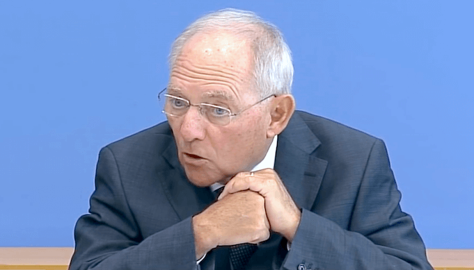 Erstmals negative Zinsen auf zehnjährige Bundesanleihen Wolfgang Schäuble