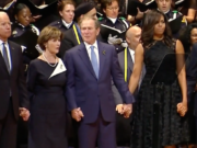 George W. Bush tanzt bei Trauerfeier für ermordete Polizisten