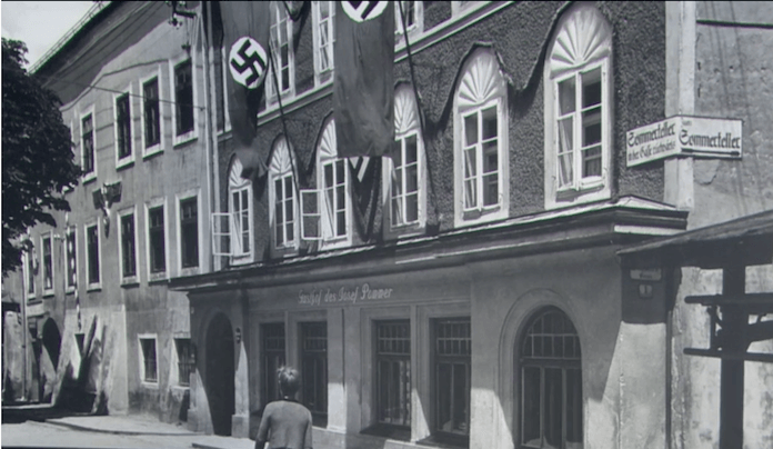 Die Nazis nutzten Hitlers Geburtshaus für Veranstaltungen (Quelle: Stadtverein Braunau)