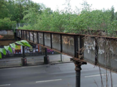 Die 80 Jahre alte Yorckbrücke Nummer 11 in Berlin-Schöneberg vor dem Aushängen am 29. Januar 2016 (Foto: Sanierungs-Bauherr Grün Berlin Stiftung)