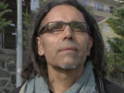 Deutscher Wissenschaftler in Türkei verfolgt und im Stich gelassen Darf die Türkei nicht verlassen: der deutsche Politikwissenschaftler Dr. Sharo Garip. "Ich stehe als Akademiker weder auf der Seite der PKK noch auf der Seite des Staates." Doch die Unterschrift unter einem Friedensappell zur Beendigung der Gewalt im Kurdenkonflikt wurde ihm zum Verhängnis. Er wurde verhaftet, kam frei und muss auf seinen Prozess warten. Das deutsche Konsulat scheint machtlos (Foto: Youtube/MONITOR)