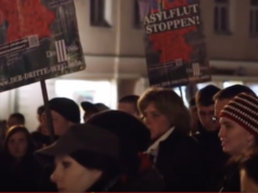 Wutbürger-Demo a 17. November 2015 in der Freien Bergstadt Oedaran. In der sächsischen Kleinstadt (8.000 Einwohner) zeigt sich, dass die Akzeptanz extremer Positionen wie die der Kleinpartei III. Weg mit Sitz in Bad Dürkheim (Rheinland-Pfalz, 200 Mitglieder) wächst: "Den Volkstod stoppen. Keine Asylheime in deiner Nachbarschaft!" (Foto: Youtube/ZDF)