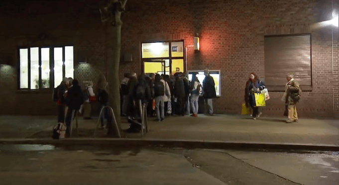 Mehr Obdachlose Suchen Schutz Vor Kalte Auf Berlins U Bahnhofen