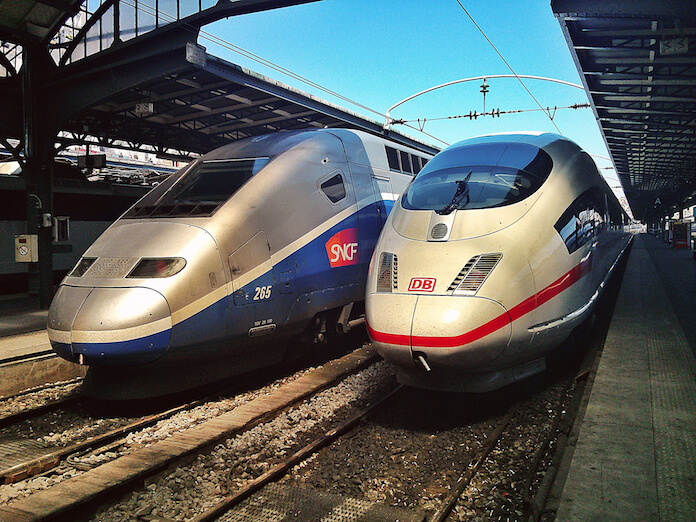 Zugfahren in Europa. Hier: Europas schnellsten Züge: der TGV und der ICE (Foto: Clem)