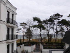 Timmendorfer Strand Hotel Fontana: Als hätte man gerade eine Ostseedüne gerammt (Foto: Berlin Journal)