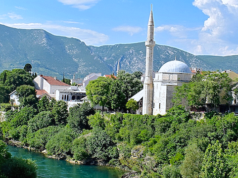 Mostar in Bosnien-Herzegowina hat eine schöne Moschee. Doch Hans-Peter Doskozil warnt vor einer Islamisierung des Balkans.