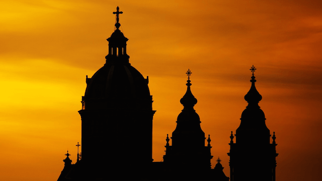 Die Kirchenchefs rätseln über die Gründe für die vielen Kirchenaustritte im Jahr 2016.