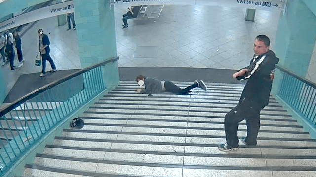 Der Treppen-Schubser vom U-Bahnhof Alexanderplatz war ein bekannter Gewalttäter. (Foto: Polizei Berlin)