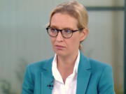 Alice Weidel: Merkel gehört vor Gericht gestellt Laut Alice Weidel gehört Bundeskanzlerin Angela Merkel nach ihrer Amtszeit vor ein Gericht gestellt. (Screenshot: YouTube)