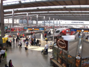 Die Rentnerin Anna Leeb ist wegen Flaschensammelns am Hautbahnhof München verurteilt worden. (Screenshot: YouTube)