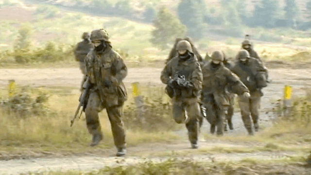 Der MAD berichtet von 200 rechtsextremen Bundeswehrsoldaten. (Screenshot: YouTube)