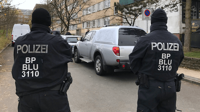 Ein SEK hat in Schwerin einen Syrer festgenommen, der einen Sprengstoffanschlag plante.