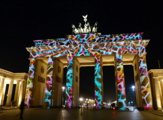 Lichterspektakel 2021 - Festival of Lights Berlin leuchtet - Creating Tomorrow