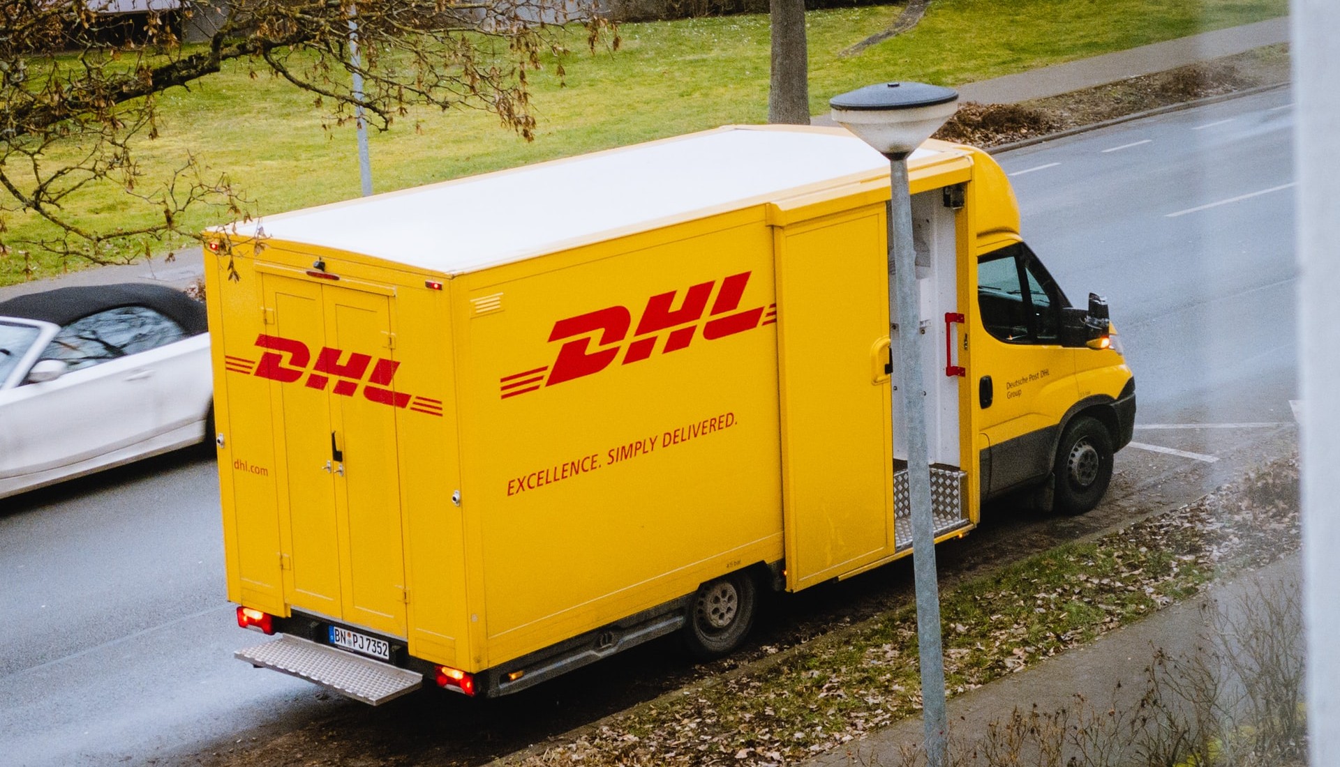 DHL startet bald Solarpostschiffs auf der Spree